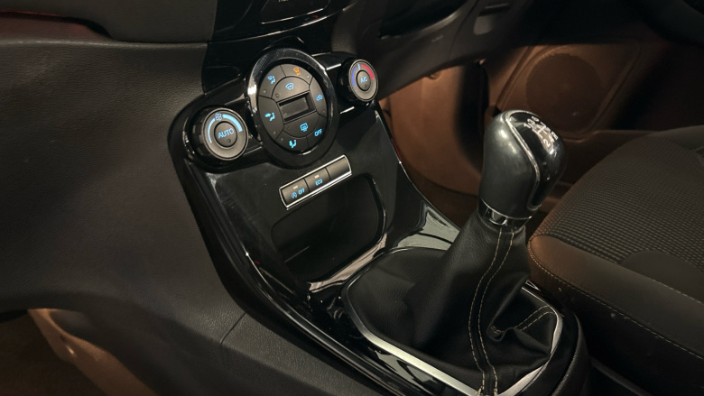 Ford Fiesta 1.0 EcoBoost 125 Titanium 3dr Petrol Hatchback